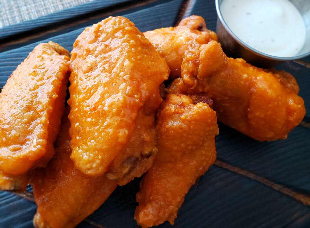 Copycat Hooter's Hot Buffalo Wings