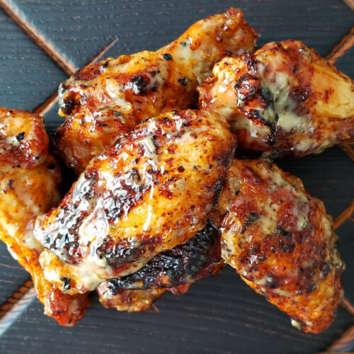 Kinder's Garlic Parmesan Wings For the Wing