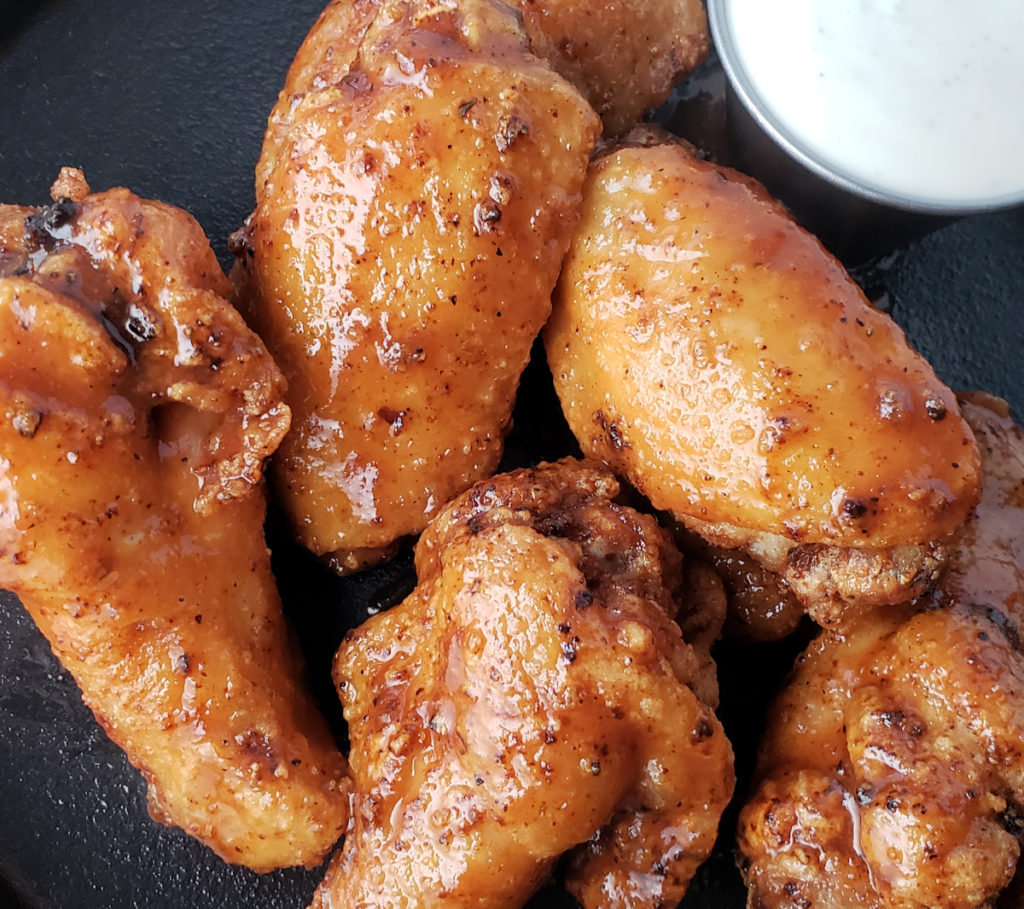 Country Bob’s Smoked Garlic and Brown Sugar Wing Sauce Wings