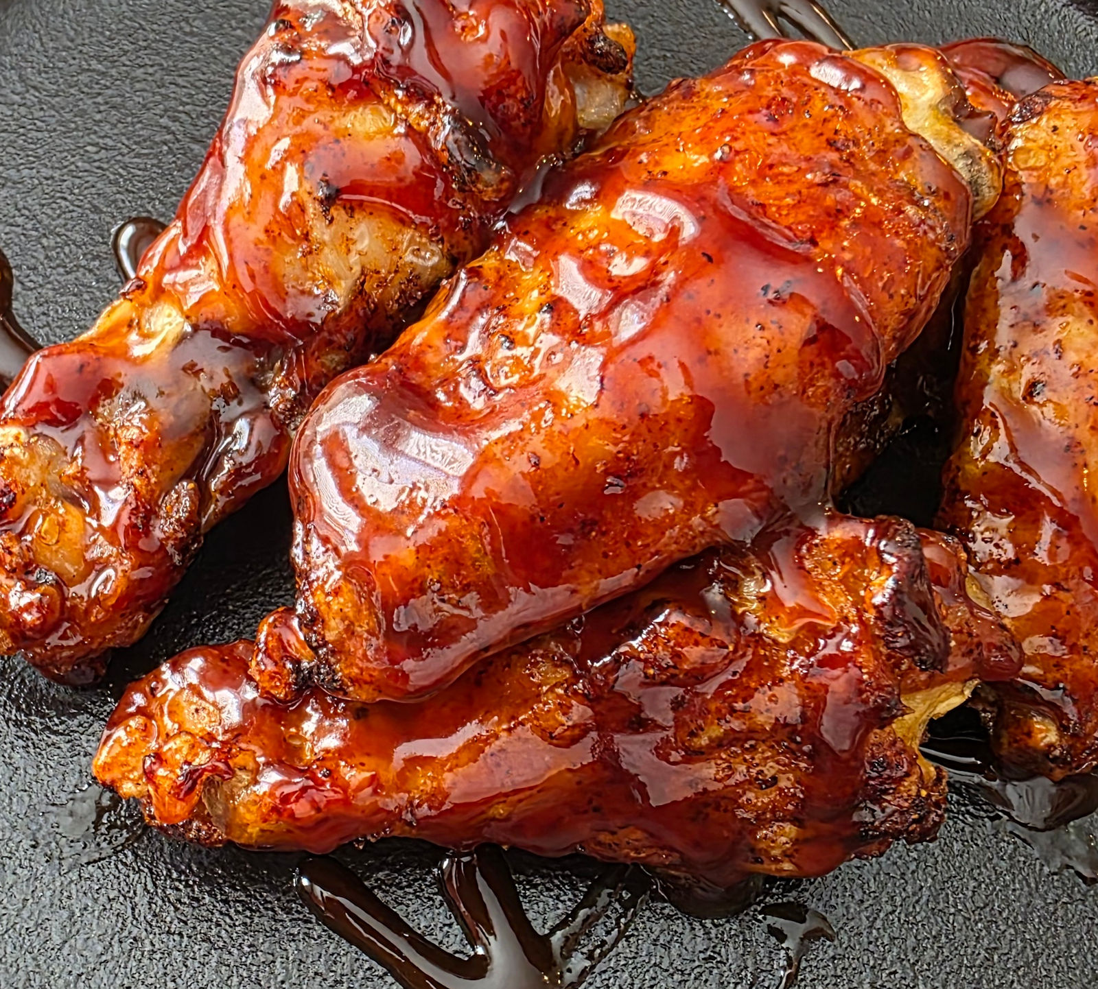Kinder's Sticky Honey BBQ Sauce Wings